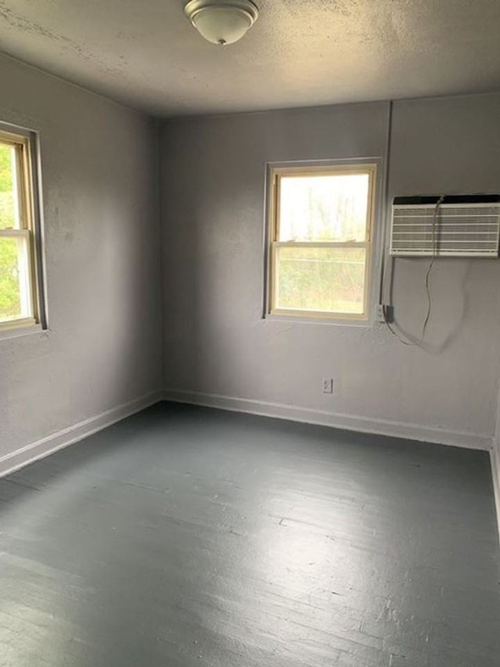 Providence Square Apartments - Photo 7 of 7