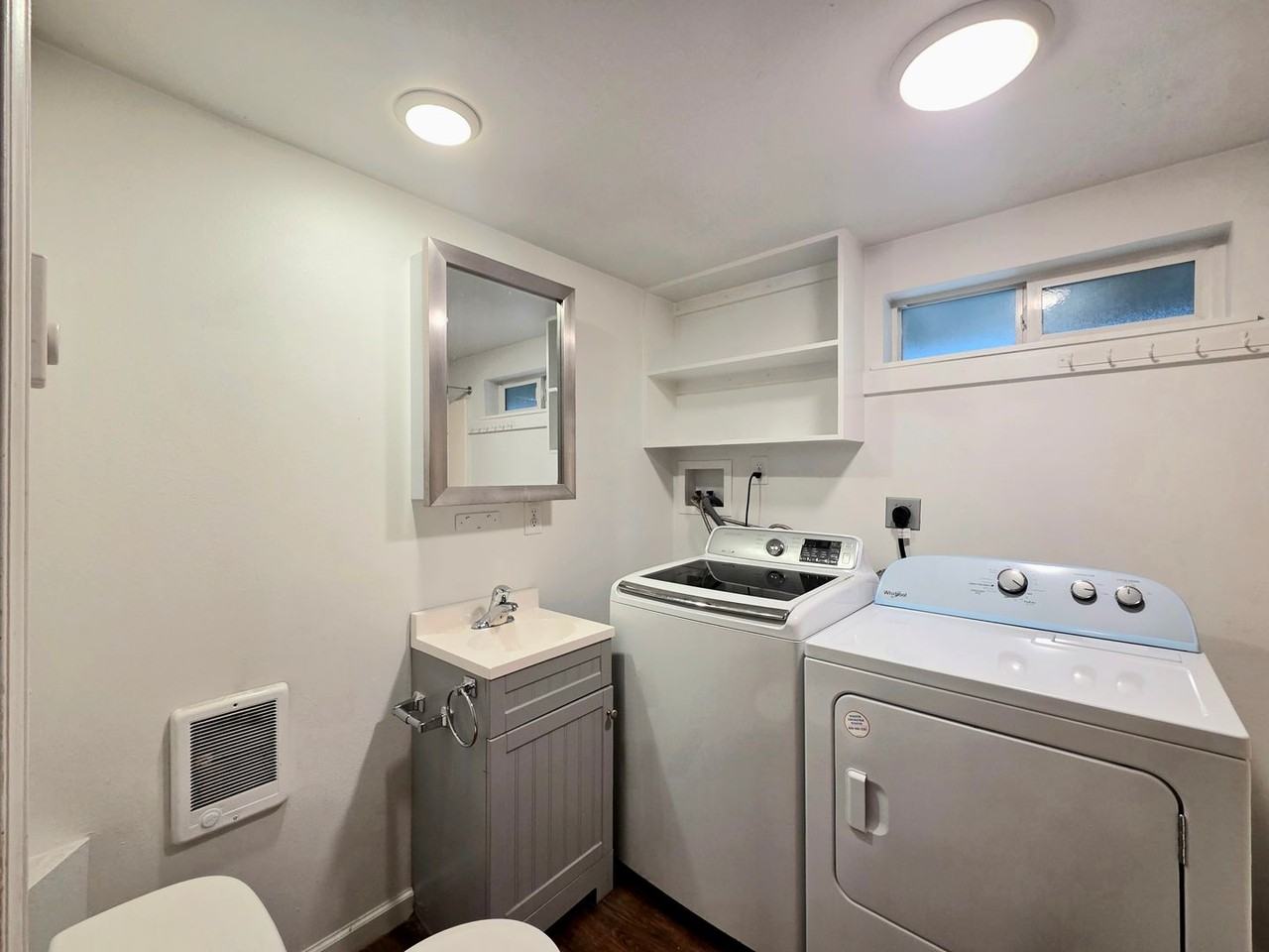 1121 Monitor Ave. Duplex - Photo 6 of 28