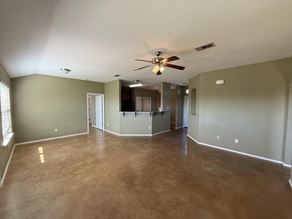 3202 Rockwall Dr - Photo 6 of 40
