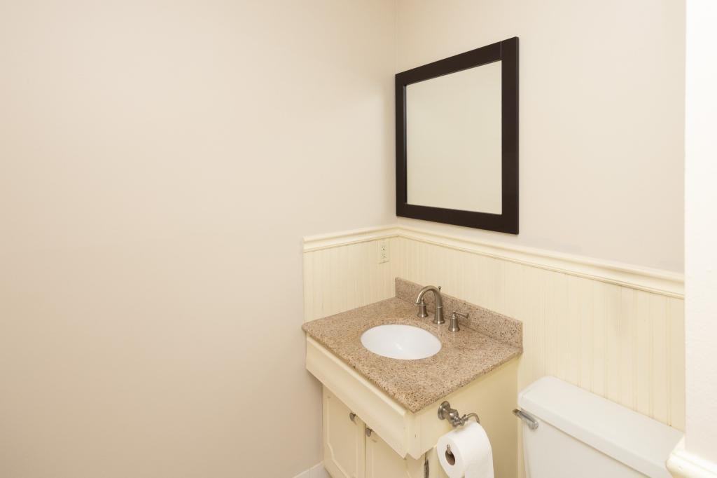 9619 Outlook Dr - Photo 3 of 26