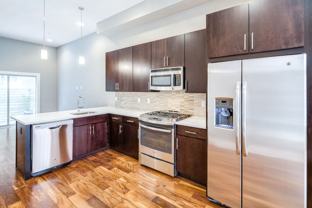 7 S Bank St - Photo 1 of 1