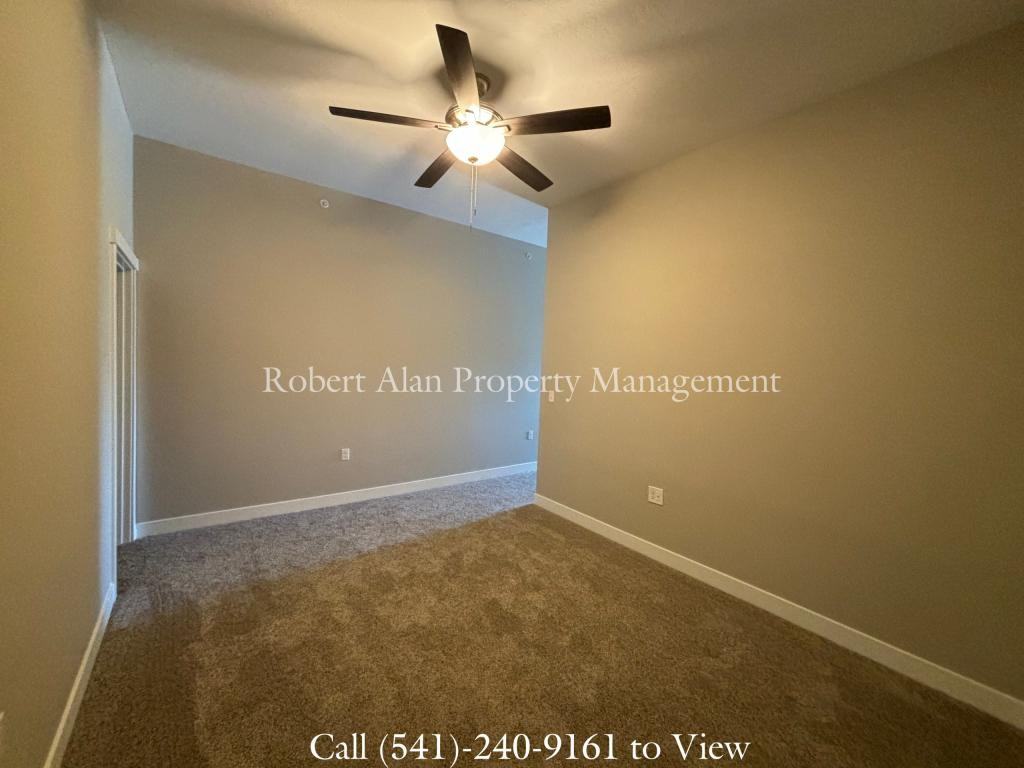 2601 Sw Hailey Ave ##213 - Photo 3 of 13