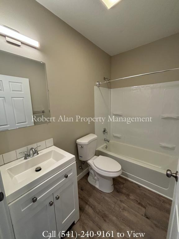 2601 Sw Hailey Ave ##213 - Photo 4 of 13