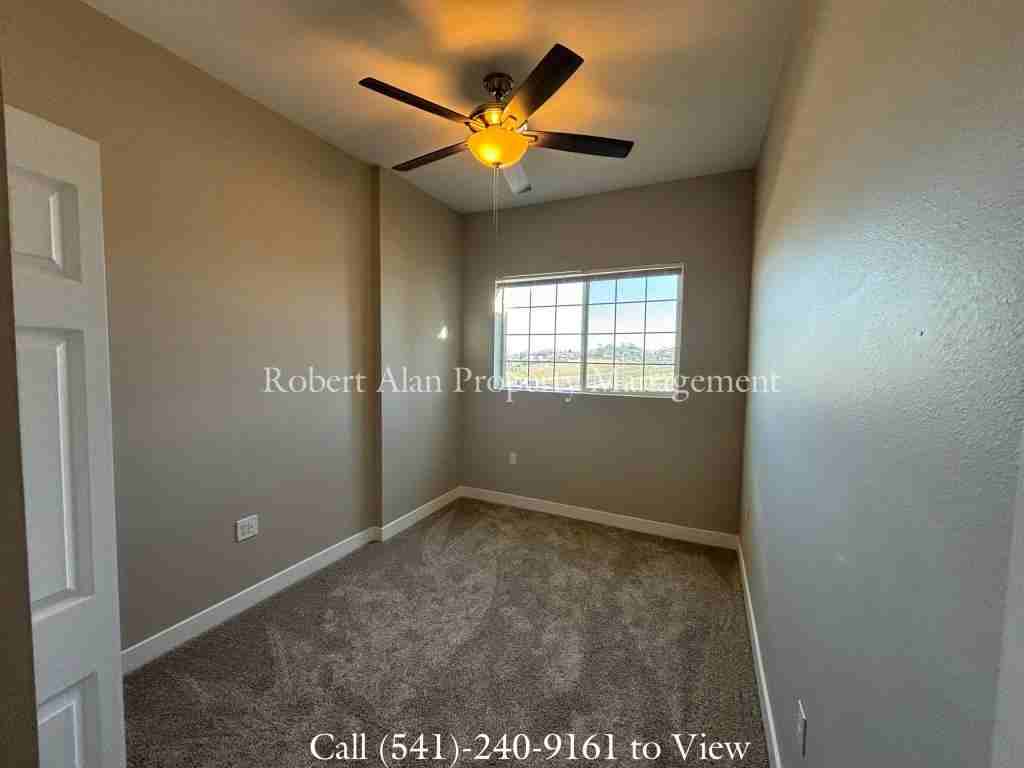 2601 Sw Hailey Ave ##213 - Photo 6 of 13