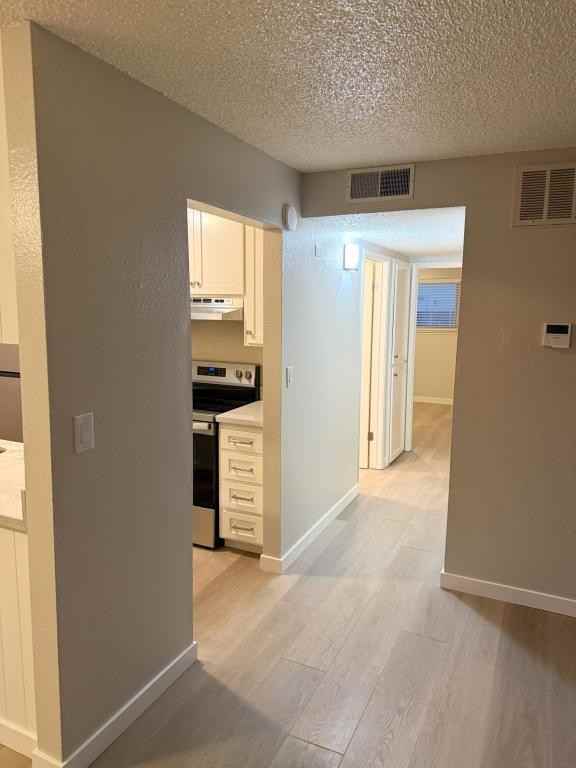 2004 Ahern St - Photo 3 of 12