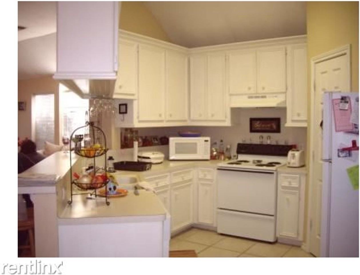 3313A Forestwood Dr - Photo 5 of 9