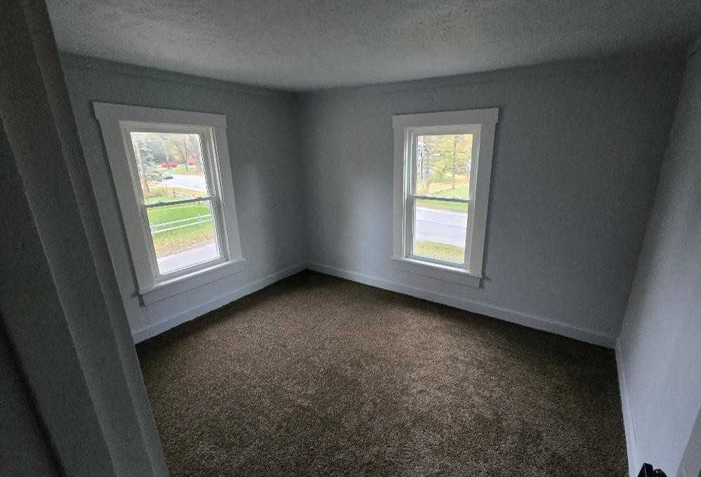 1601 Grafton Rd - Photo 7 of 10