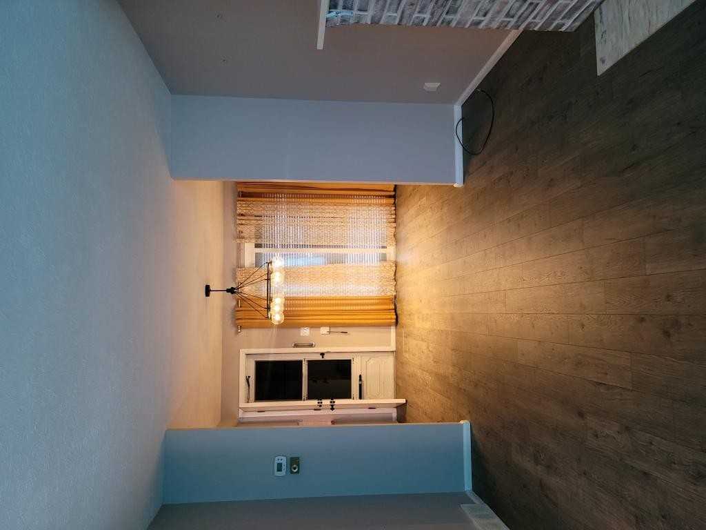 6488 Ridge Rd - Photo 7 of 12