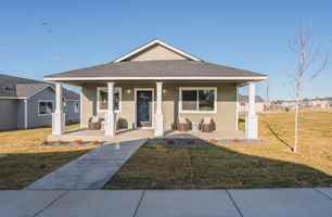 featured image of 123 E 9th Ave