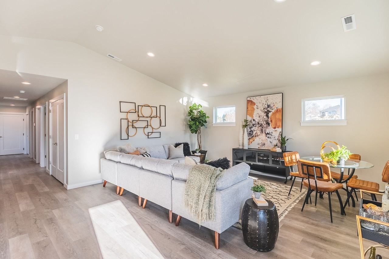 9th Ave Villas - Photo 5 of 41