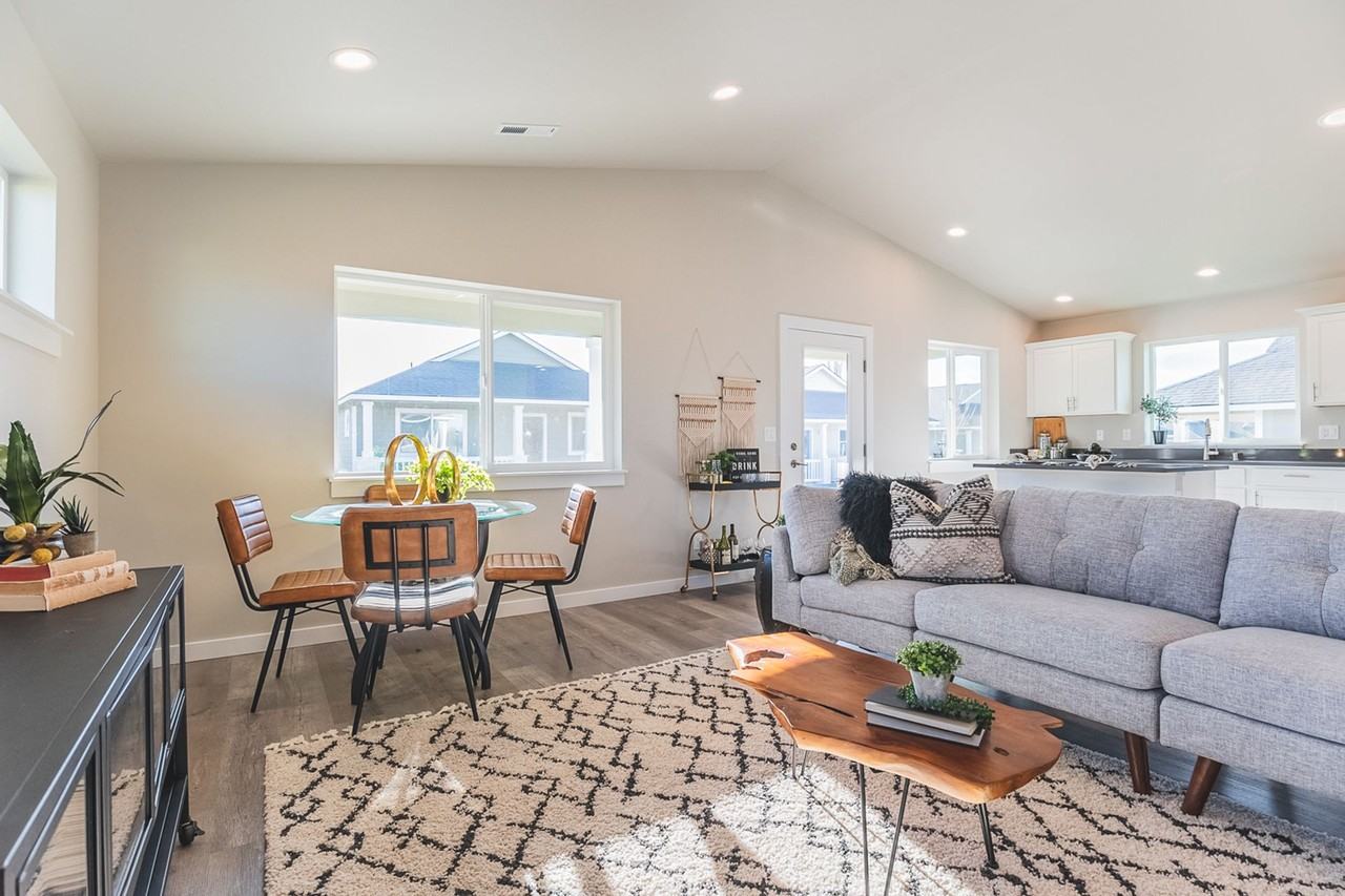 9th Ave Villas - Photo 6 of 41