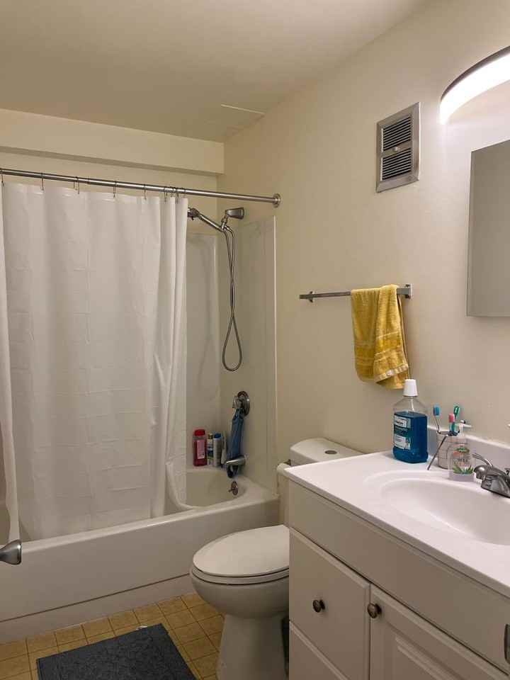 Center Ithaca - Photo 7 of 16