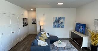 Thirty First Place Apartments - Photo 1 of 1