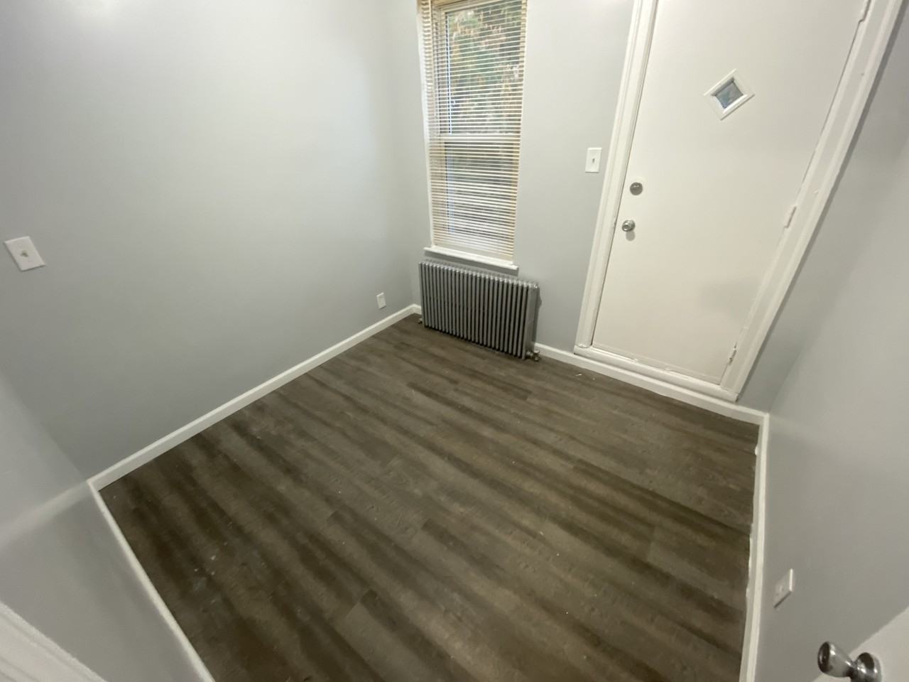 1177 Morton St #B - Photo 4 of 5