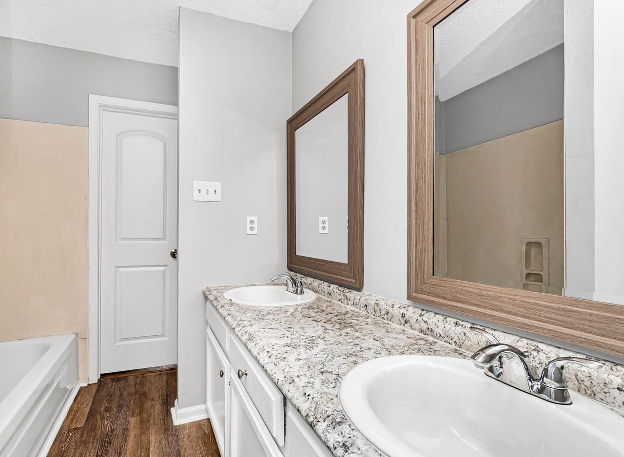 12240 Jackson Rd - Photo 3 of 8