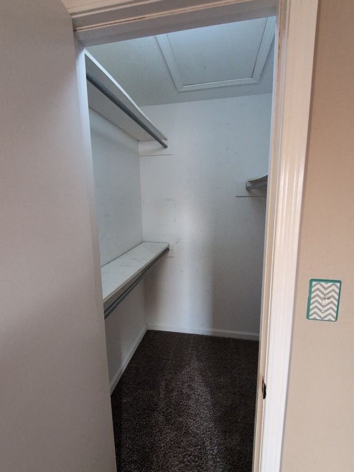 1319 Chucker Dr - Photo 7 of 11