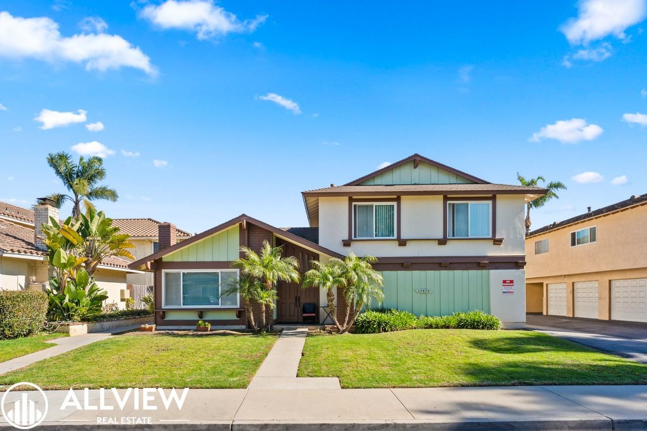 17972 Baron Circle - Photo 2 of 50