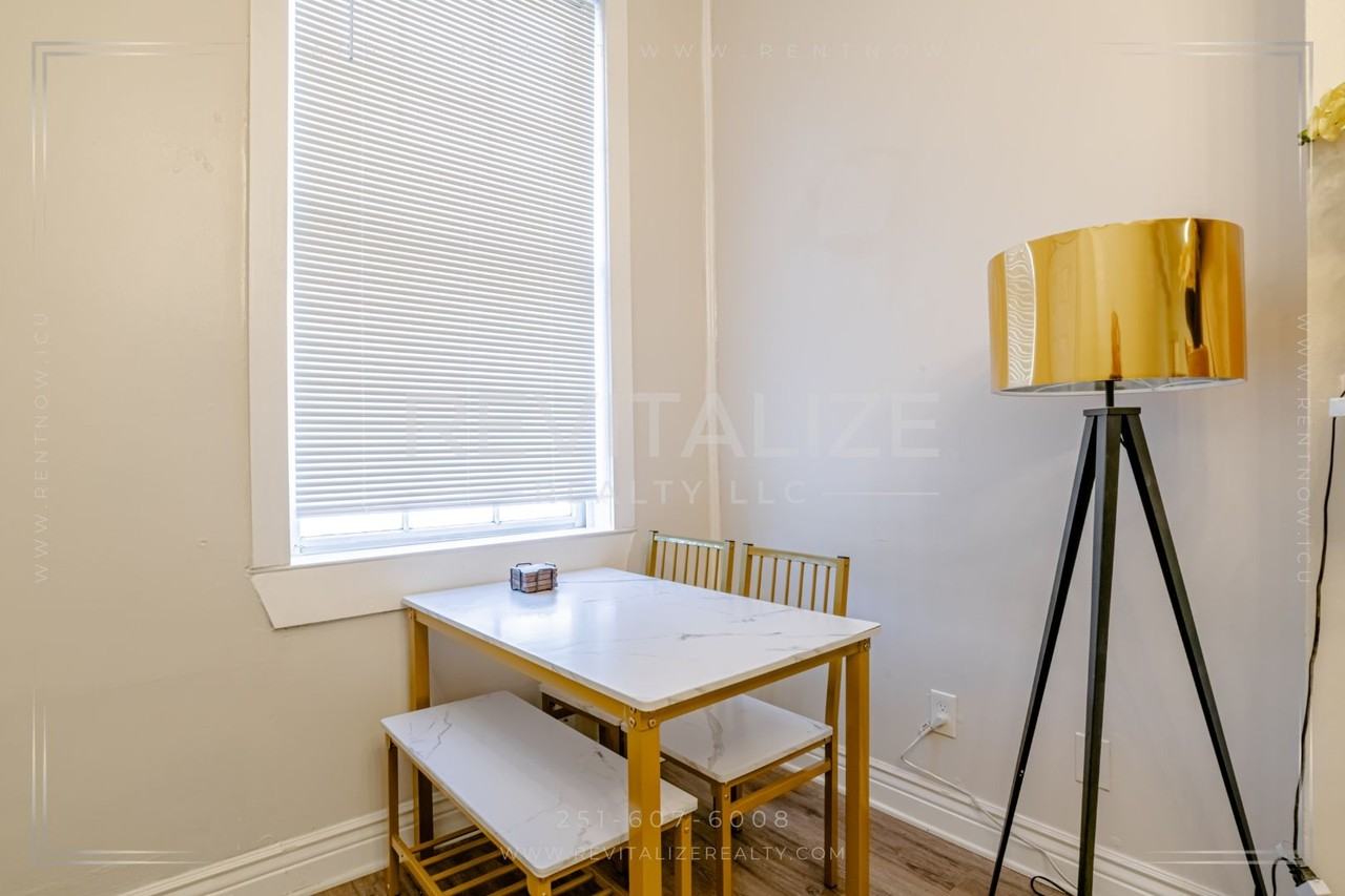 163 State Street - Photo 6 of 50