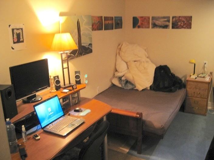 493 Dupont Street #Main - Photo 5 of 6