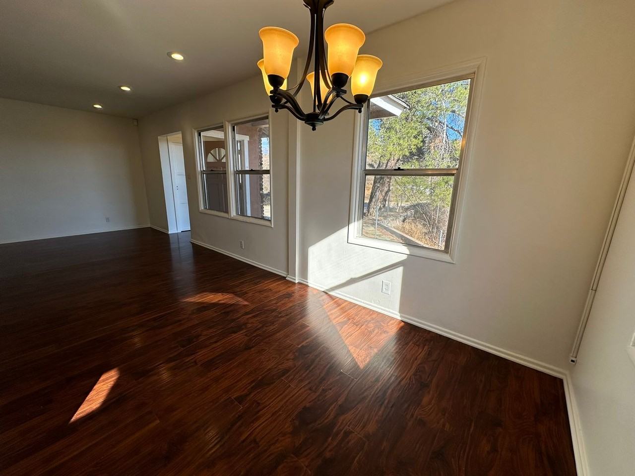 9530 Calimesa Blvd - Photo 3 of 34