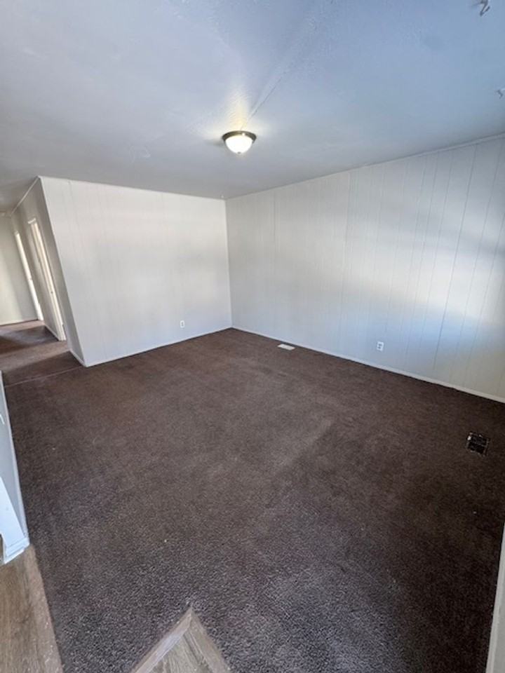 4329 Reed St - Photo 2 of 7