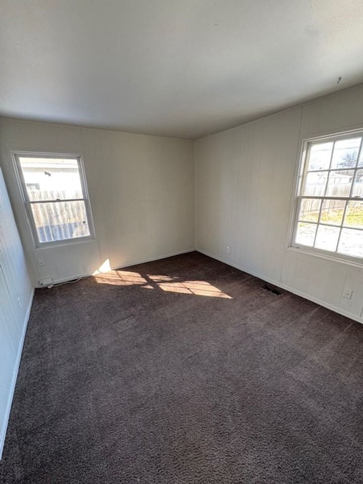 4329 Reed St - Photo 5 of 7