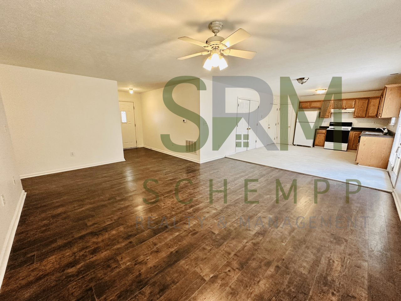 5022 Lea Ann Way - Photo 2 of 18