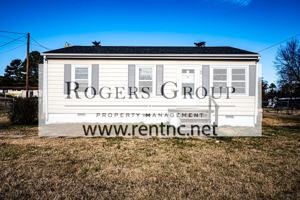 featured image of 1847 S Clearview Dr