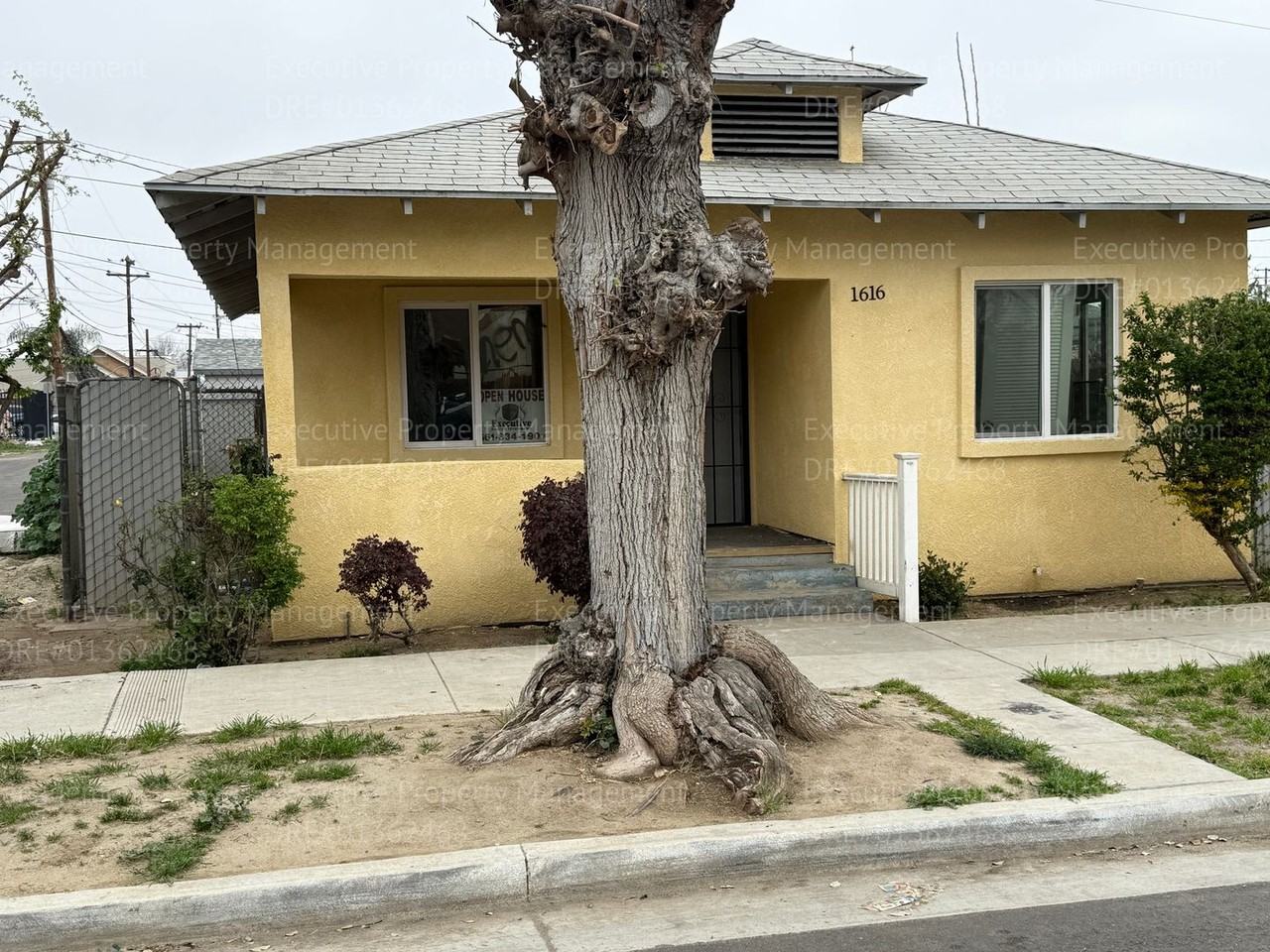 1616 10th St - Photo 3 of 3