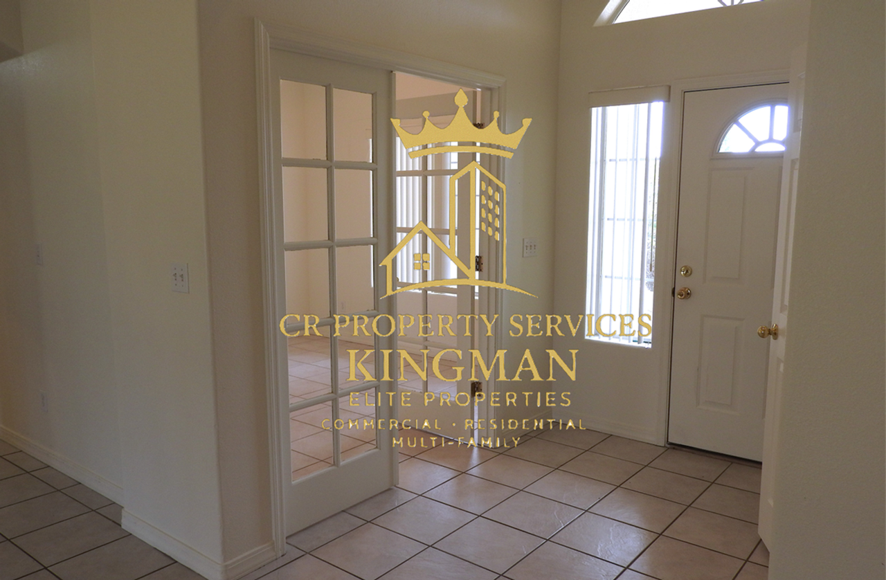 3065 Southern Loop - Photo 2 of 23