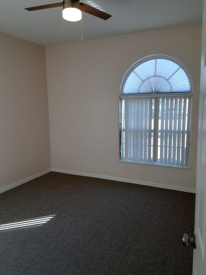 13409 Short Ct - Photo 7 of 25