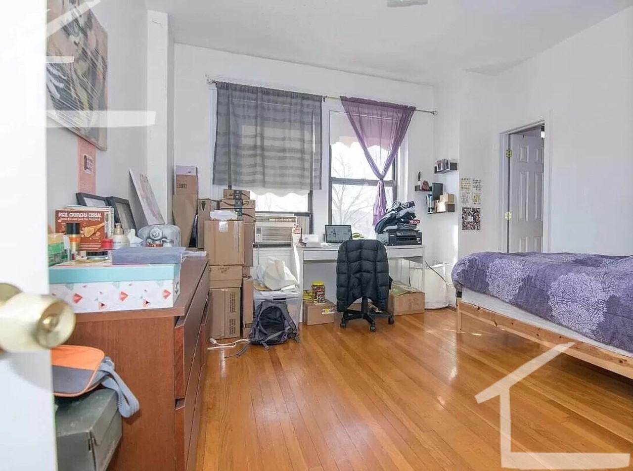 33 Cummings Rd - Photo 2 of 8