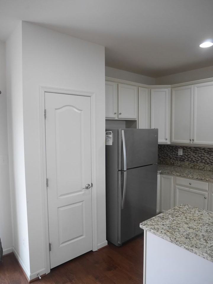 9509 John Locke Way - Photo 3 of 24