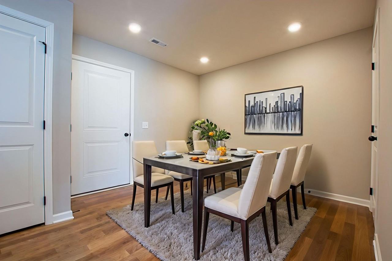 2259 Aaron Way - Photo 6 of 33