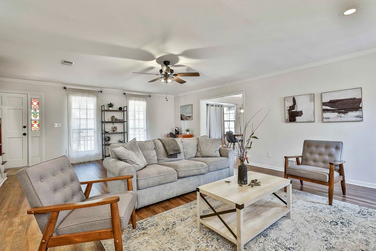 225 Hunters Gln - Photo 7 of 20