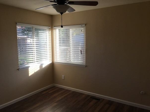 2154 Coronado Ave - Photo 7 of 15