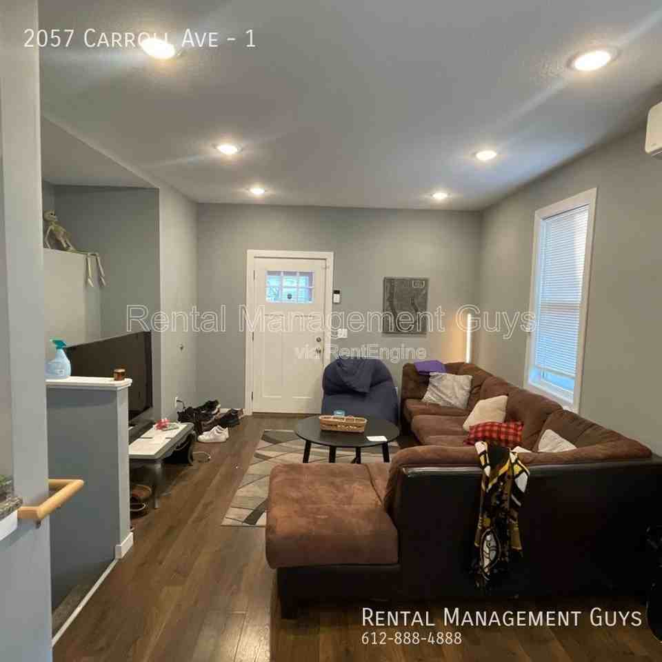 2057 Carroll Ave #1 - Photo 3 of 13