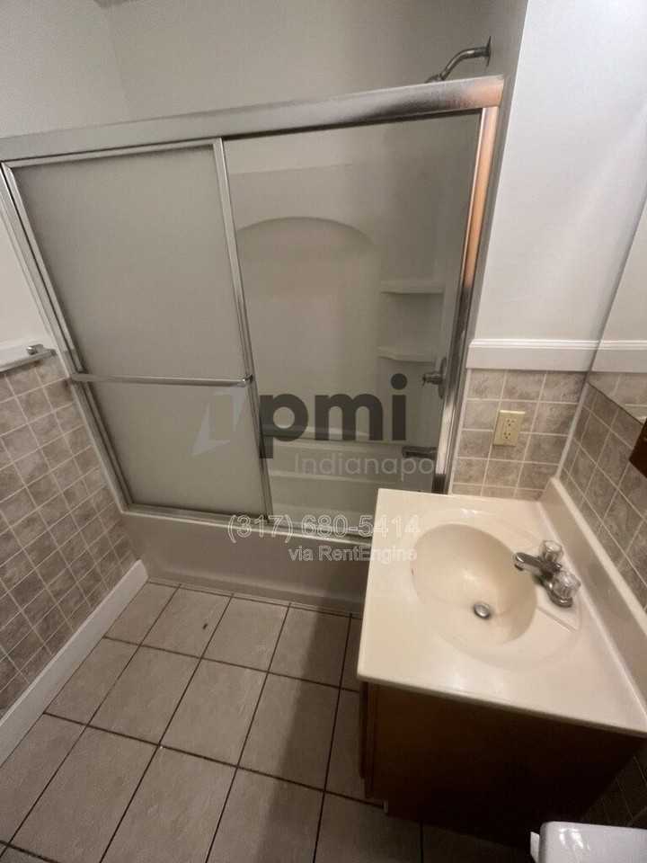 1425 W Washington St - Photo 7 of 50