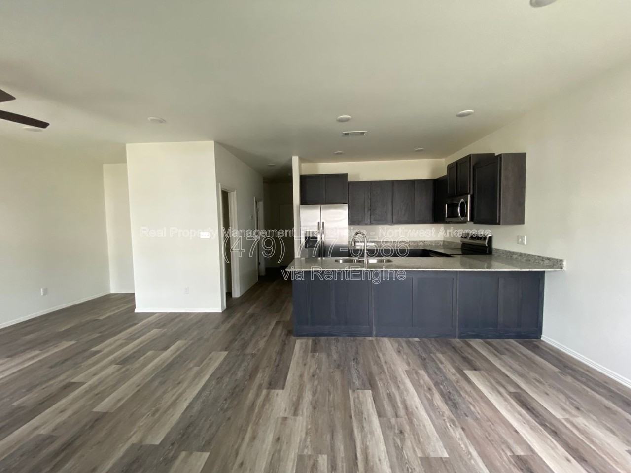 916 S Amarillo Ave #2 - Photo 5 of 17