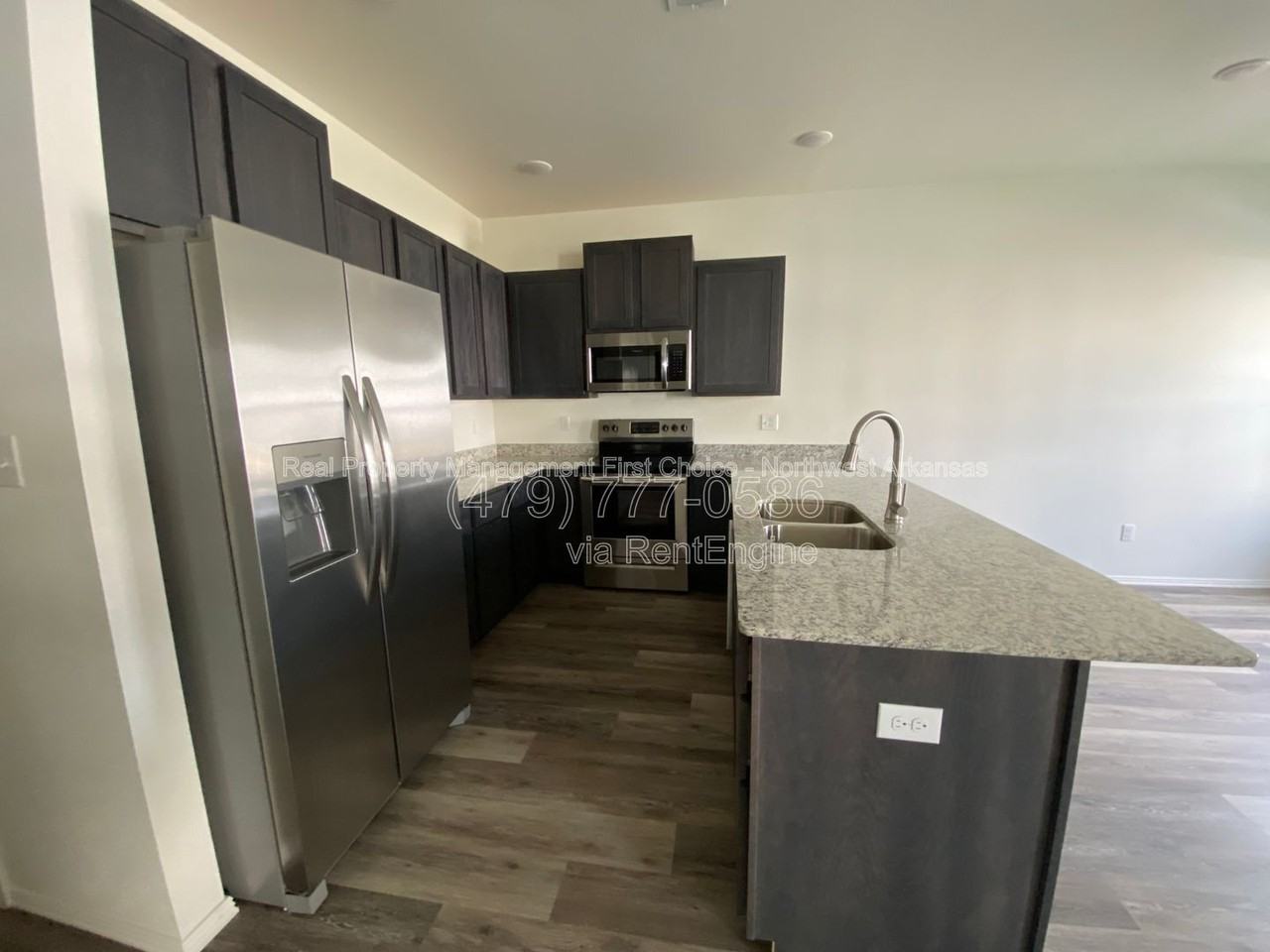 916 S Amarillo Ave #2 - Photo 6 of 17