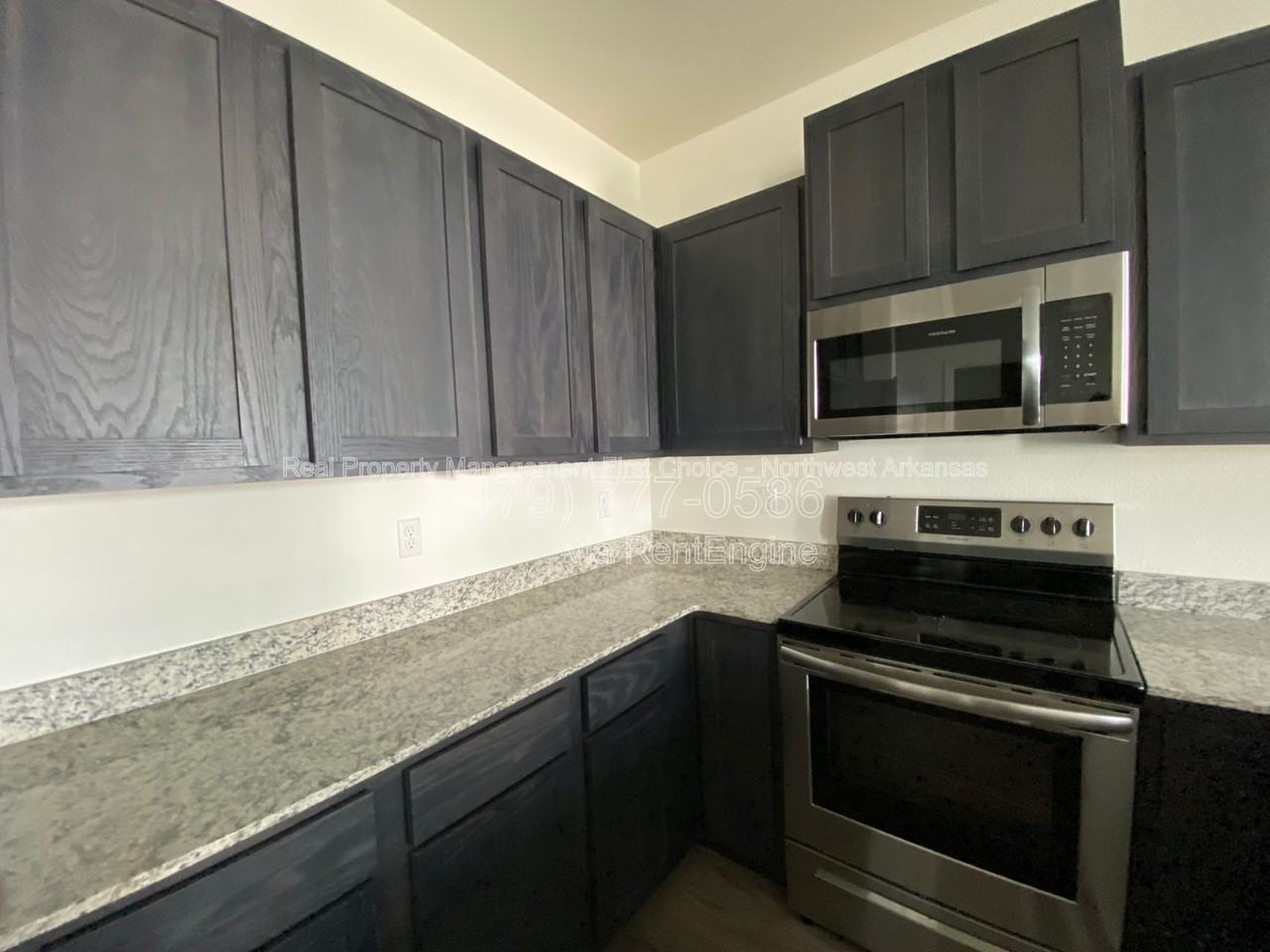 916 S Amarillo Ave #2 - Photo 7 of 17