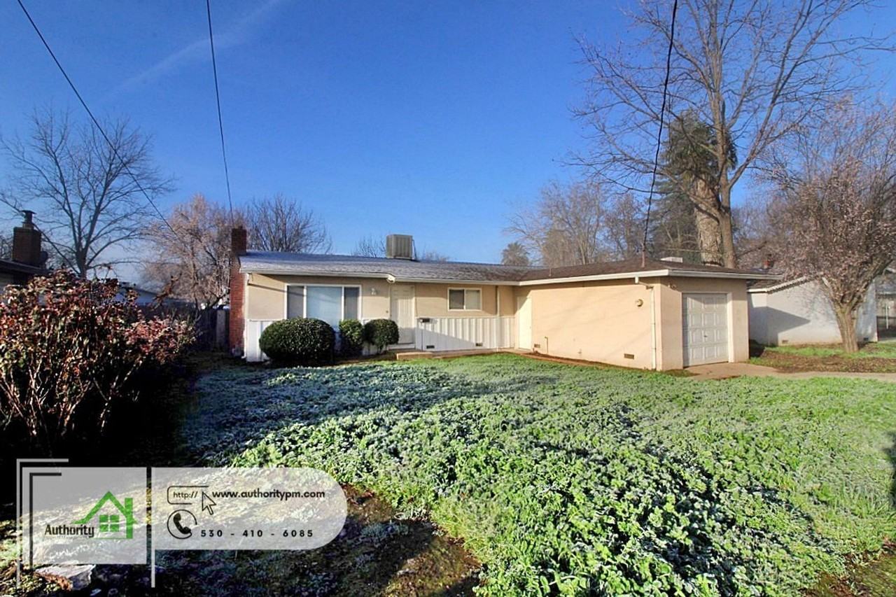 3120 Stingy Ln - Photo 2 of 22