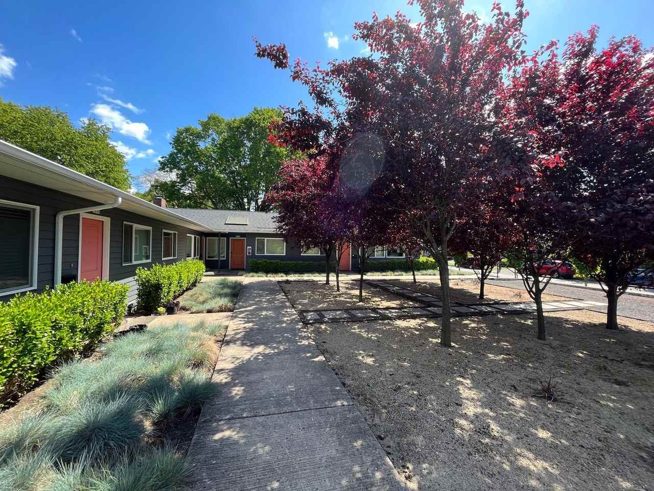 3614 Se 15th Ave - Photo 2 of 25