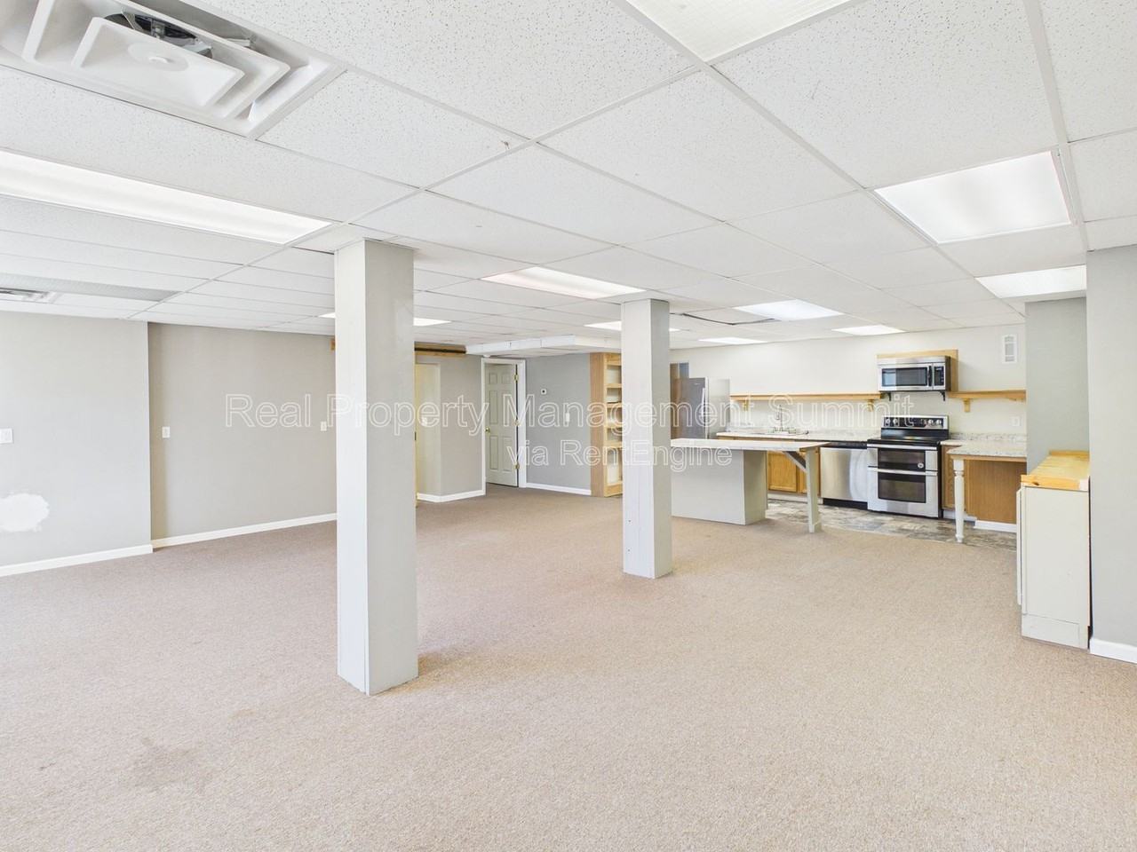 2501 N Augusta St #C - Photo 2 of 22