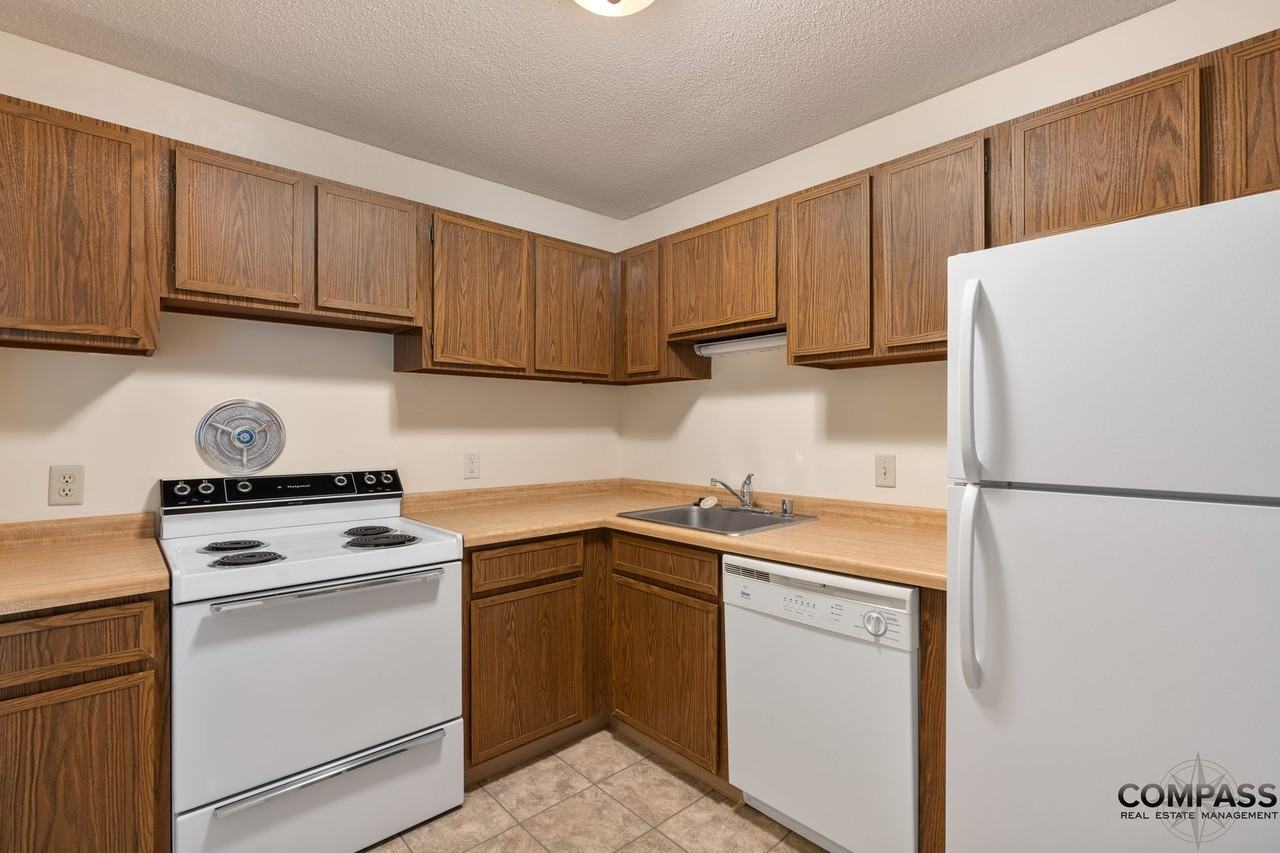 2214 - Westwinds Apartments - Photo 3 of 41