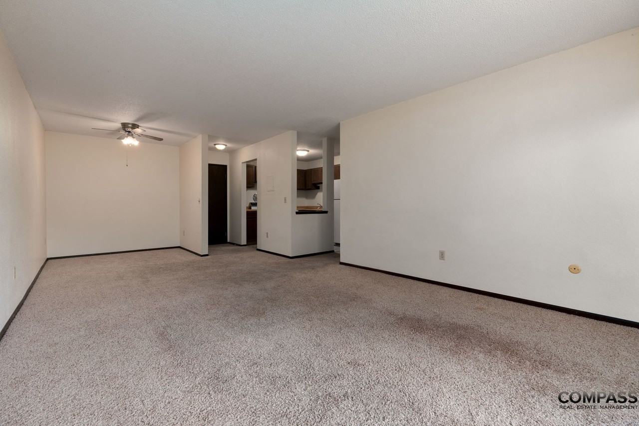 2214 - Westwinds Apartments - Photo 7 of 41