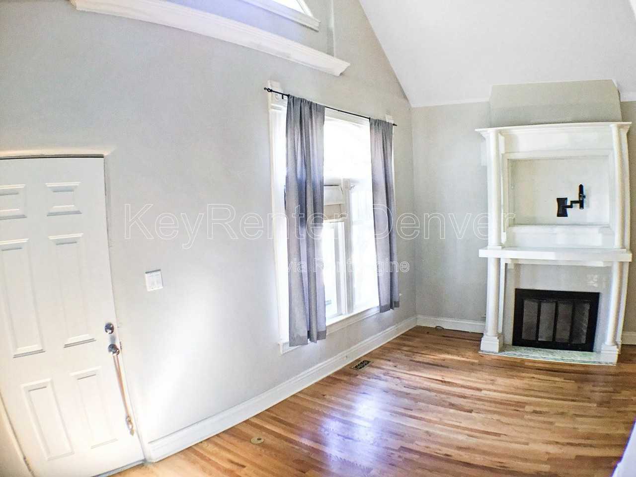 1032 E 24th Ave - Photo 4 of 22