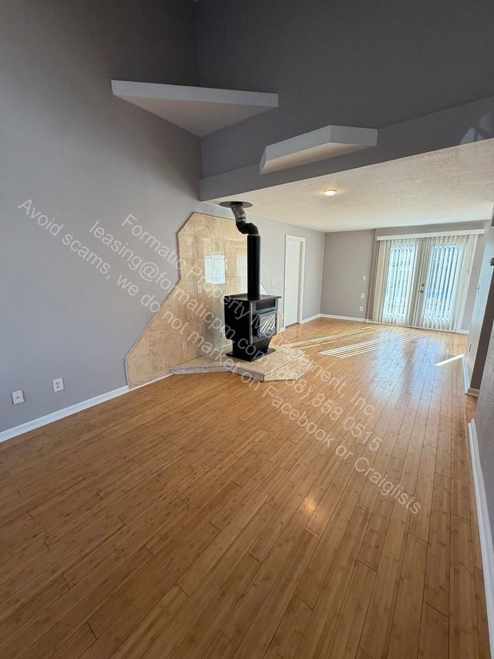 17998 E Bellewood Dr - Photo 4 of 21