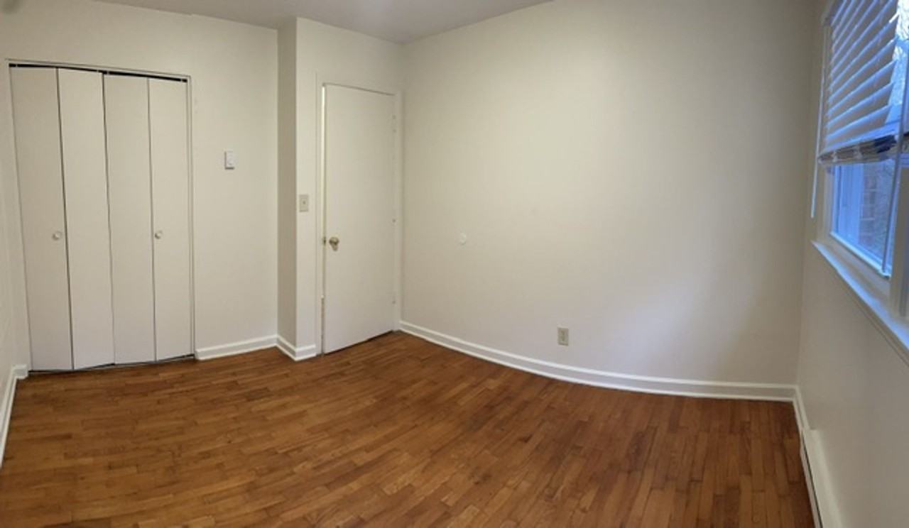 Audubon Apts. C Bldg - Photo 6 of 12