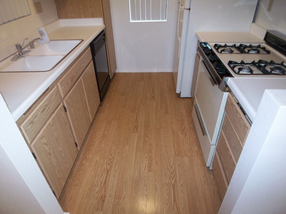 10371 Azuaga St - Photo 4 of 9